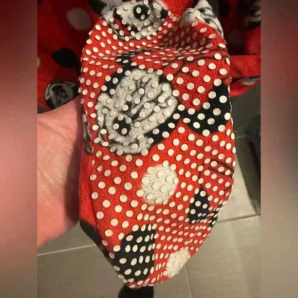 Minnie Mouse Onesie Footed Pajamasgrippers on bottom of feet EUC Size Small - Picture 5 of 8